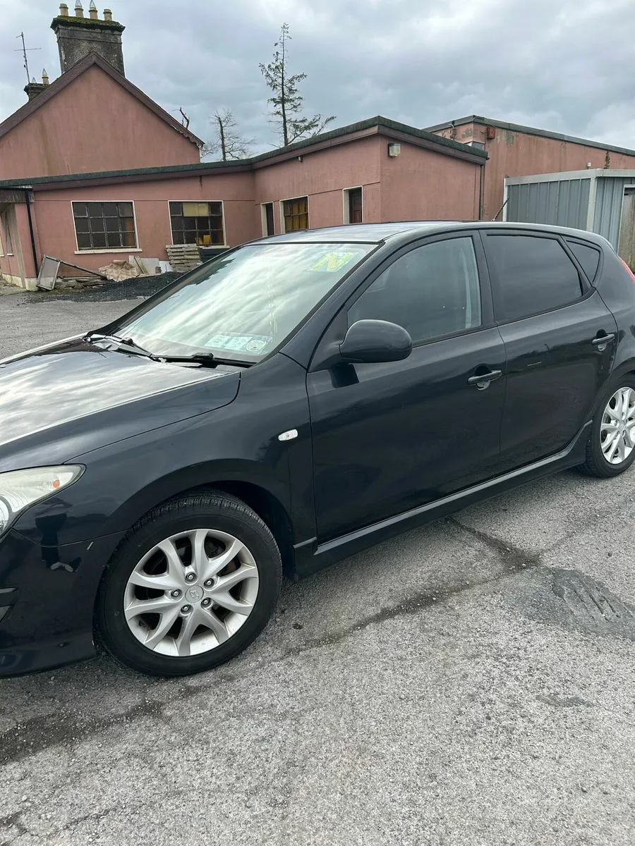 Hyundai i30 great starter car - Image 1