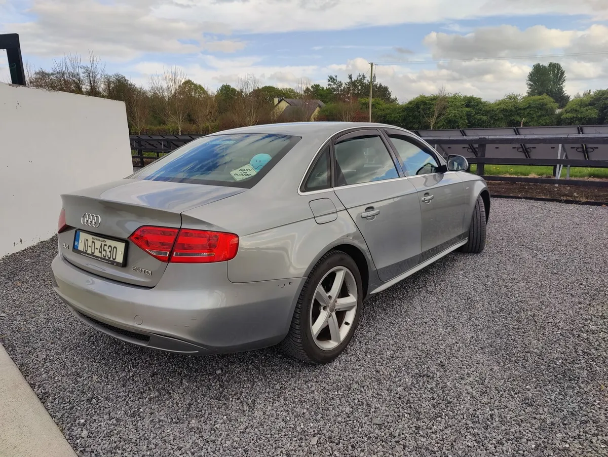 Audi A4 S Line Saloon 2010 - Image 4