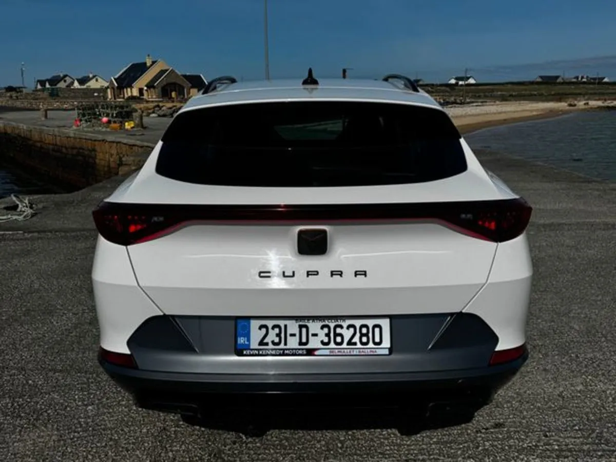 Cupra Formentor 2.0tdi 150HP 5DR - Image 4