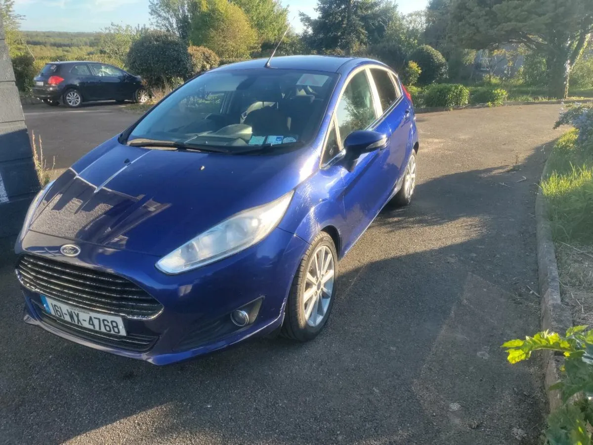 Low mileage Ford Fiesta 1.0 Ecoboost. - Image 4
