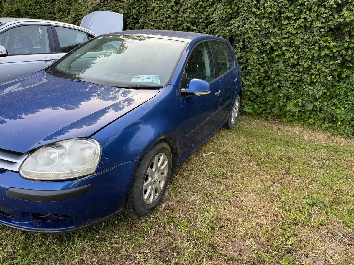 Volswagon golf 1.4 sump busted parts or repair - Image 3