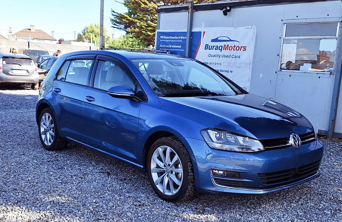 VW Golf 1.4L Highline|  Leather Pack | 34K KM ONLY - Image 3