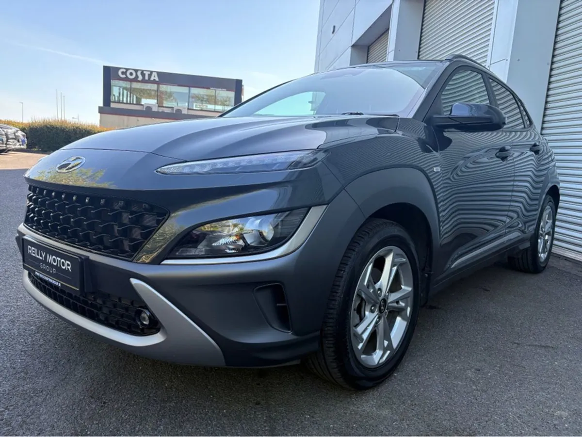 Hyundai Kona 1.6 Diesel Mild Hybrid Executive - Image 3