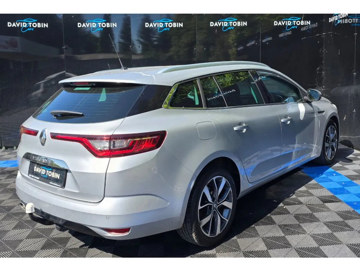 Renault Megane Sport Tourer Dynamique Reversing C - Image 4