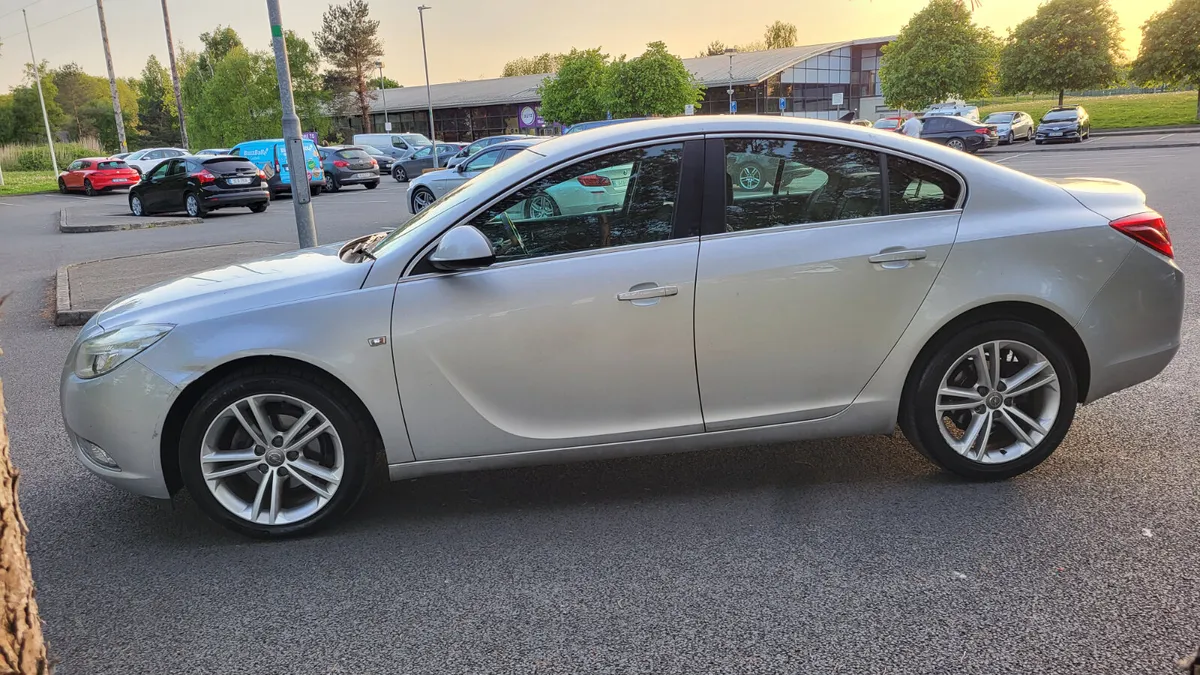 2012 Opel Insignia 2.0 D - Image 4