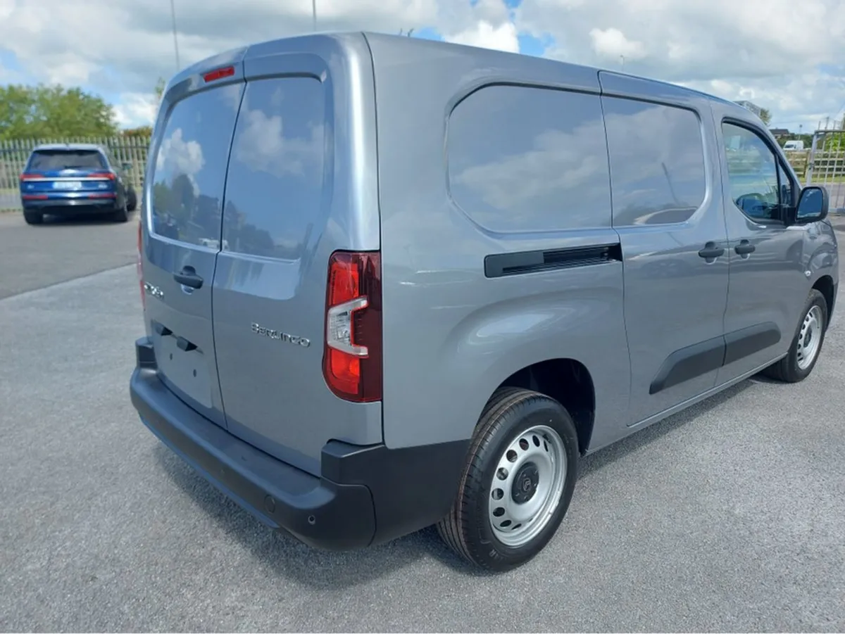 Citroen Berlingo Berlingo LWB LX Plus 100bhp 1T - Image 2