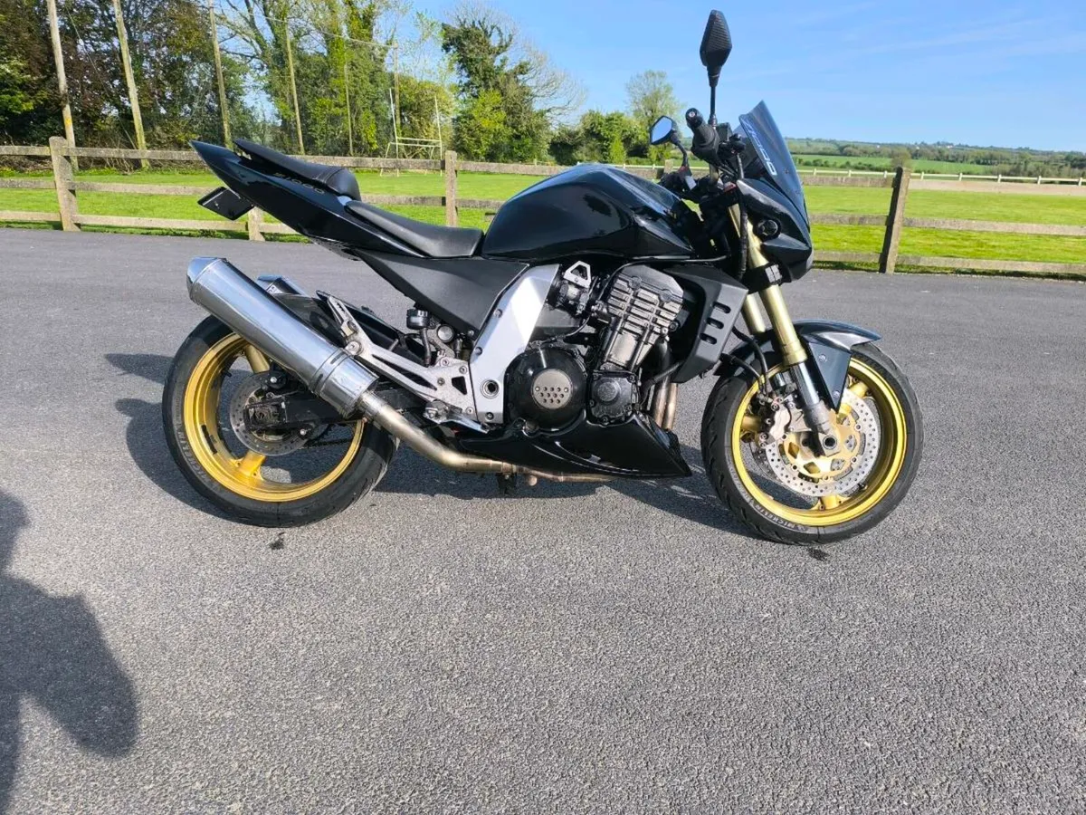 Kawasaki z1000 - Image 1
