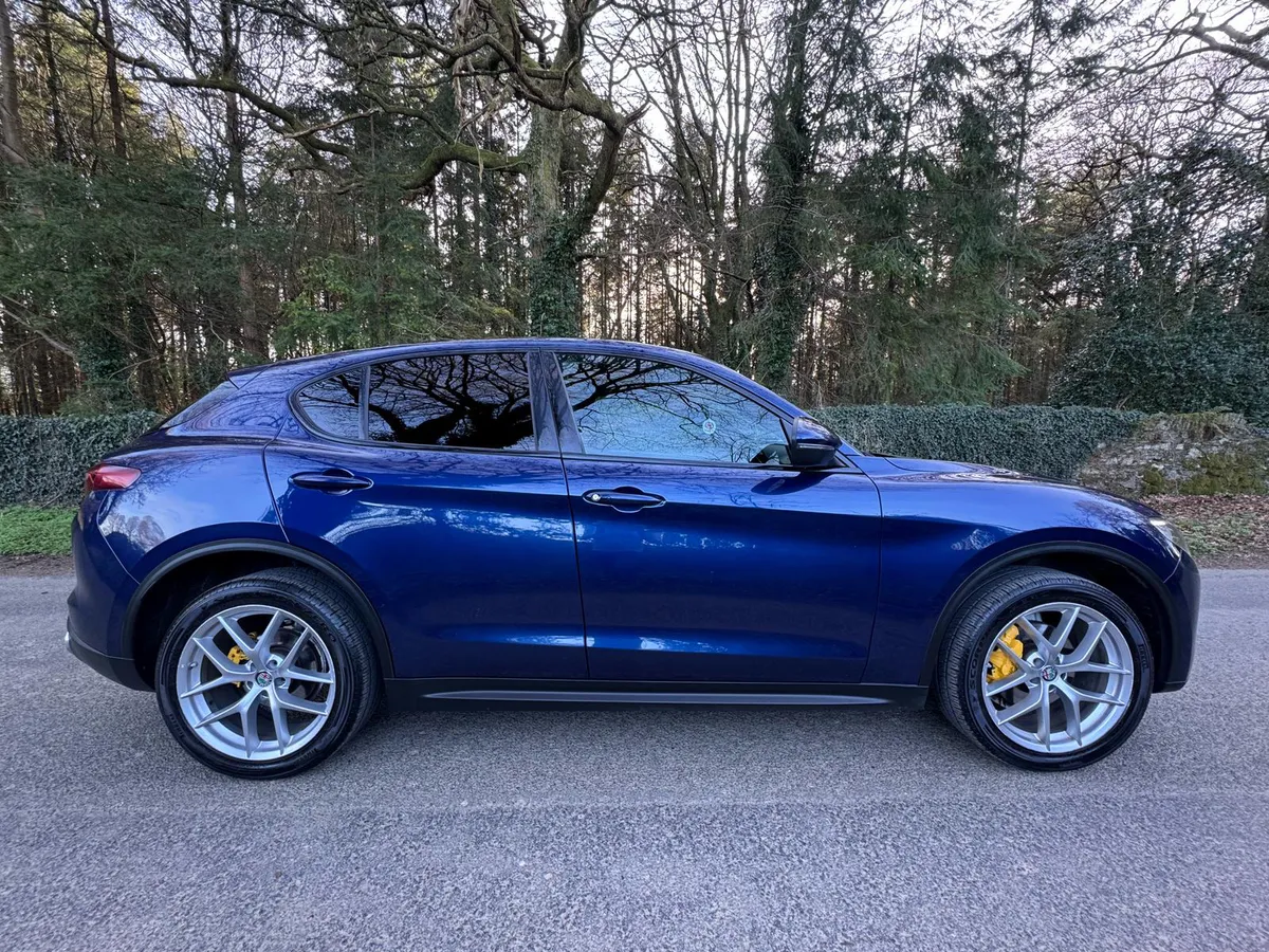 201 ALFA STELVIO 2.2 JTD 210BHP MILANO ED - Image 2