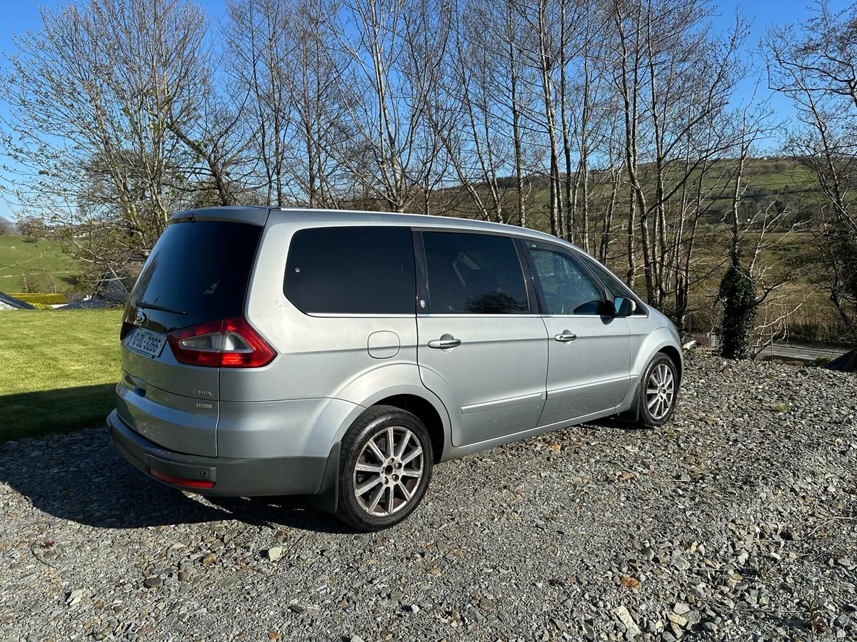 Ford galaxy - Image 2