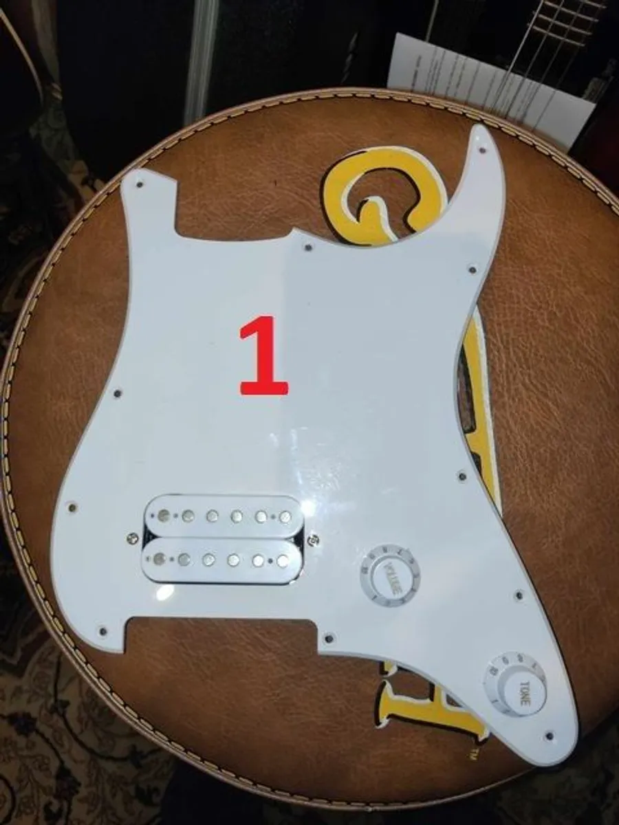 MORE pickups & sets - Fender - D'Angelico - Squier - Image 1
