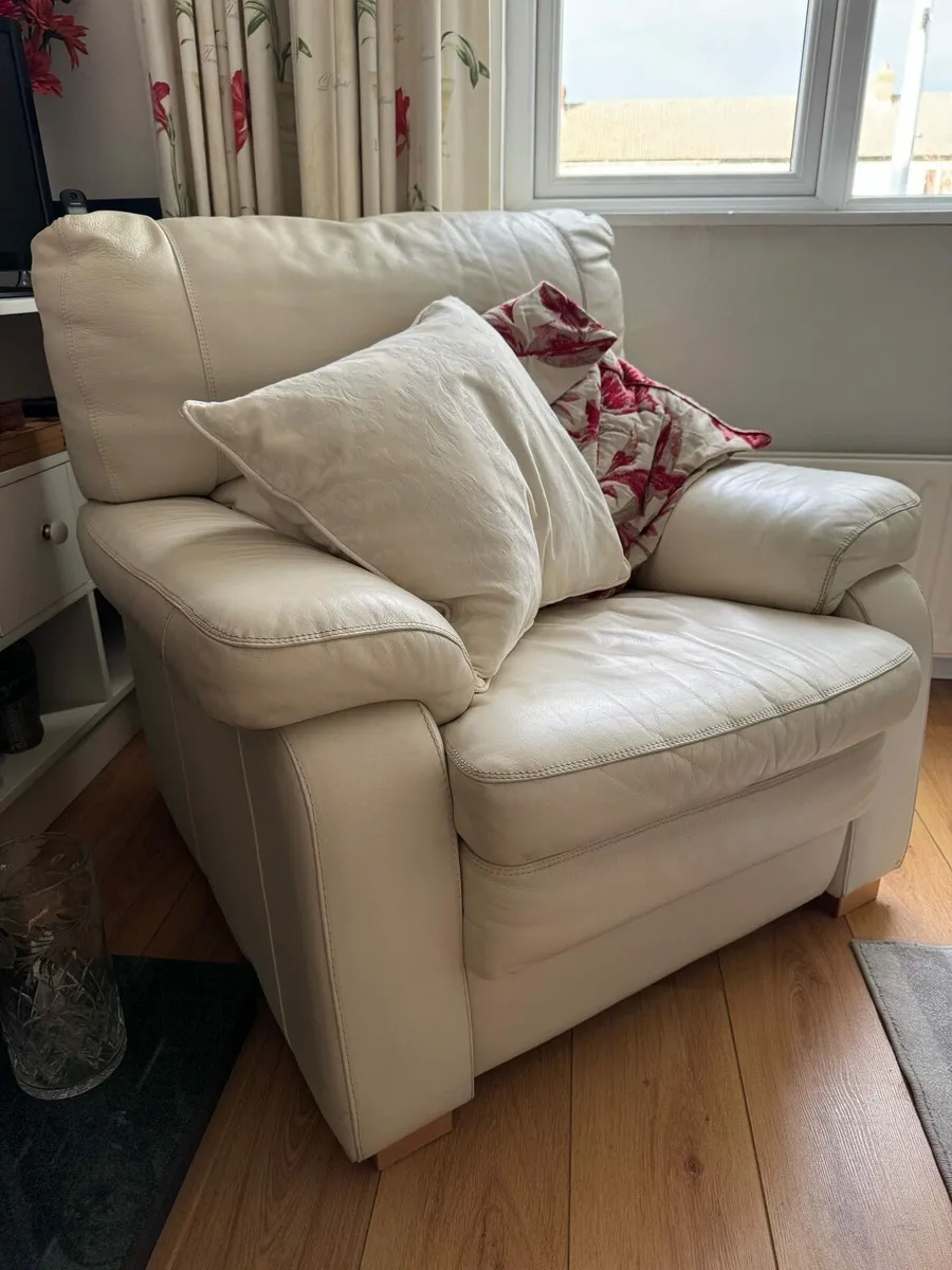 Furniture - Image 4