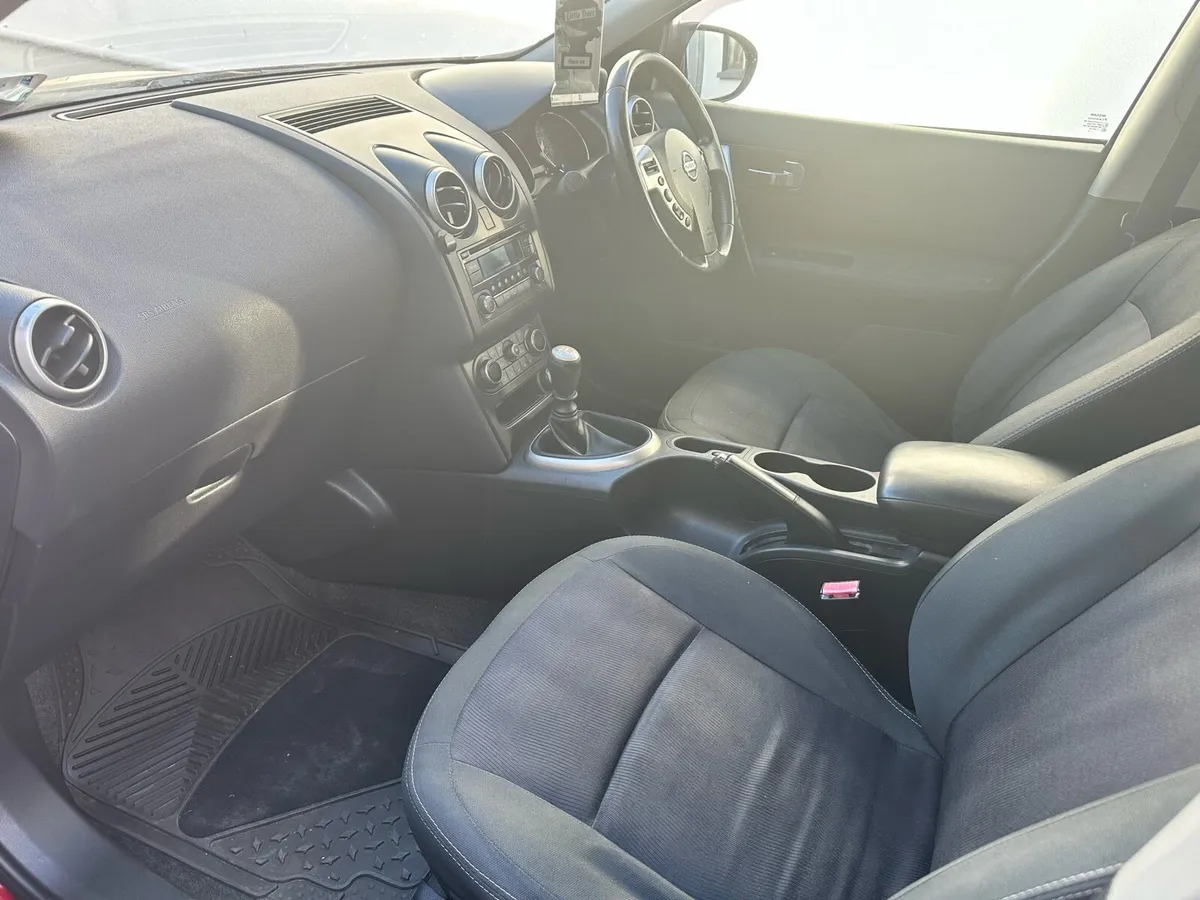 Nissan Qashqai NCT -Tax - Image 4