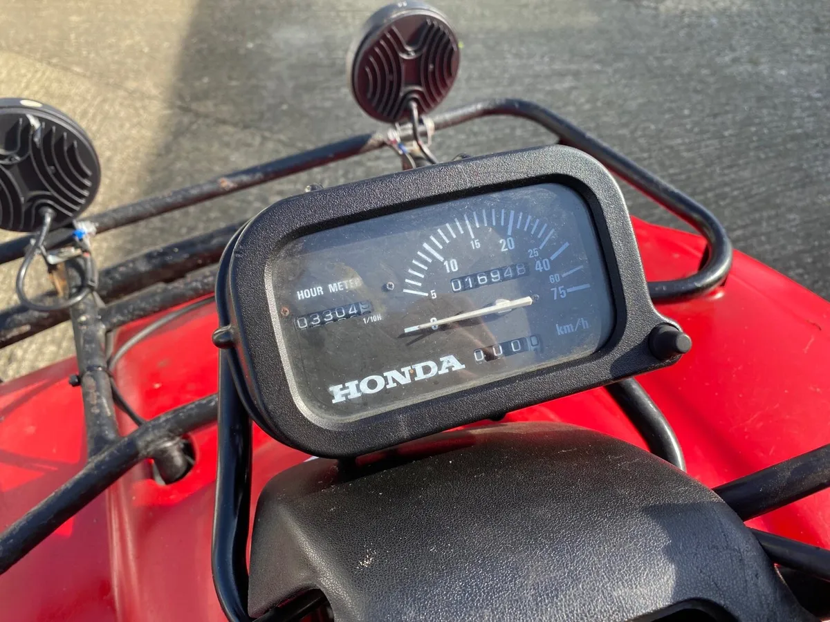 Honda fourtrax 250 - Image 2