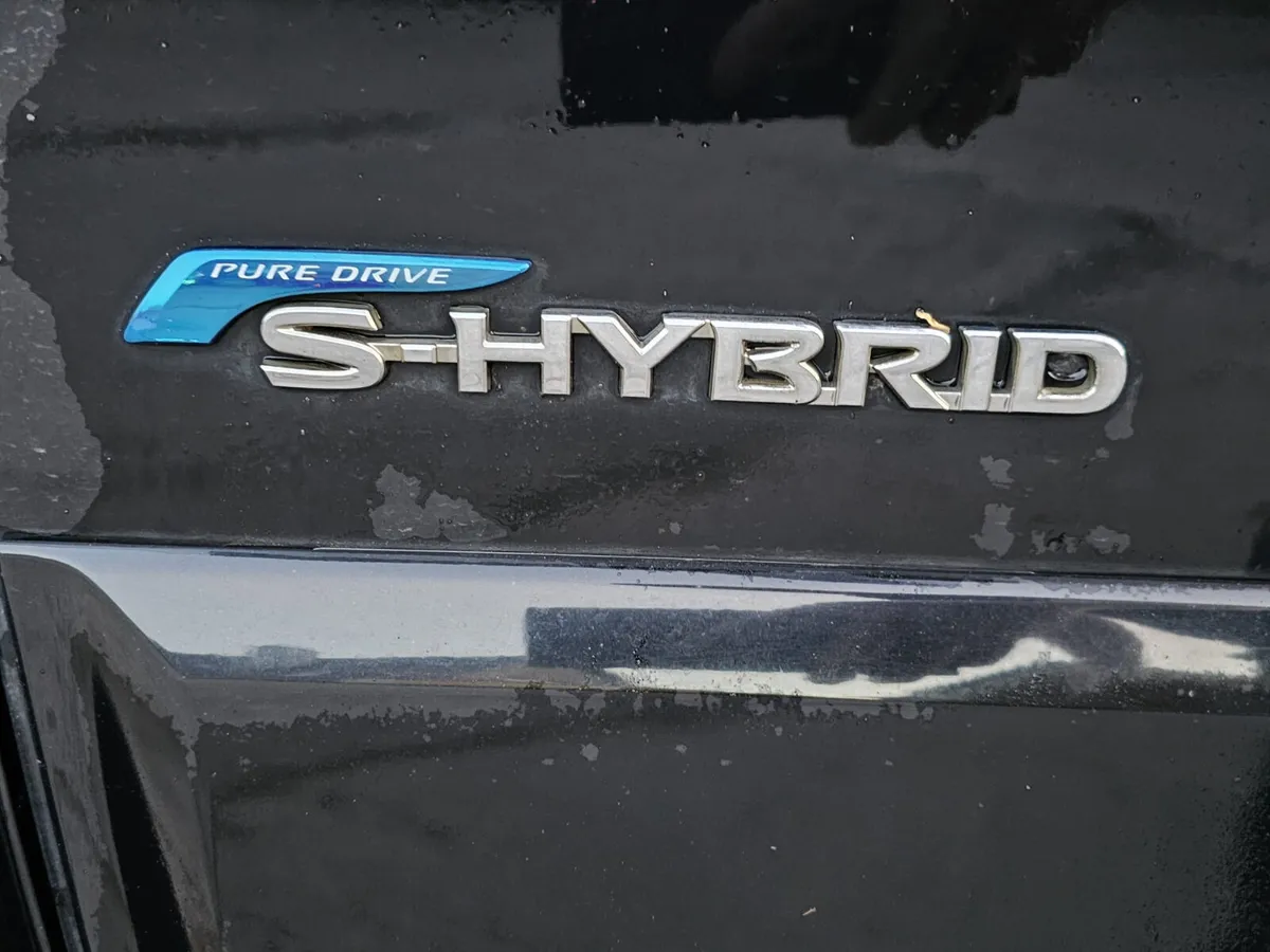Nissan Serena 2013 hybrid auto 8 seats €8990 - Image 2
