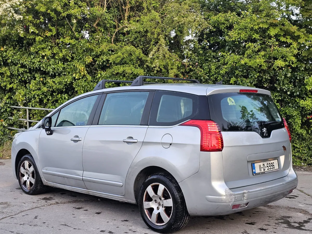 Peugeot 5008 automatic 7 seats €1990 - Image 2