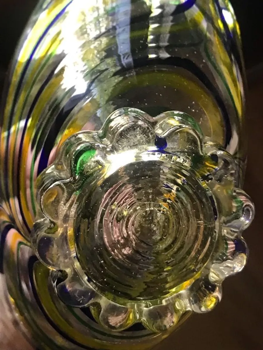 Vintage Hungarian handblown glass basket - Image 4