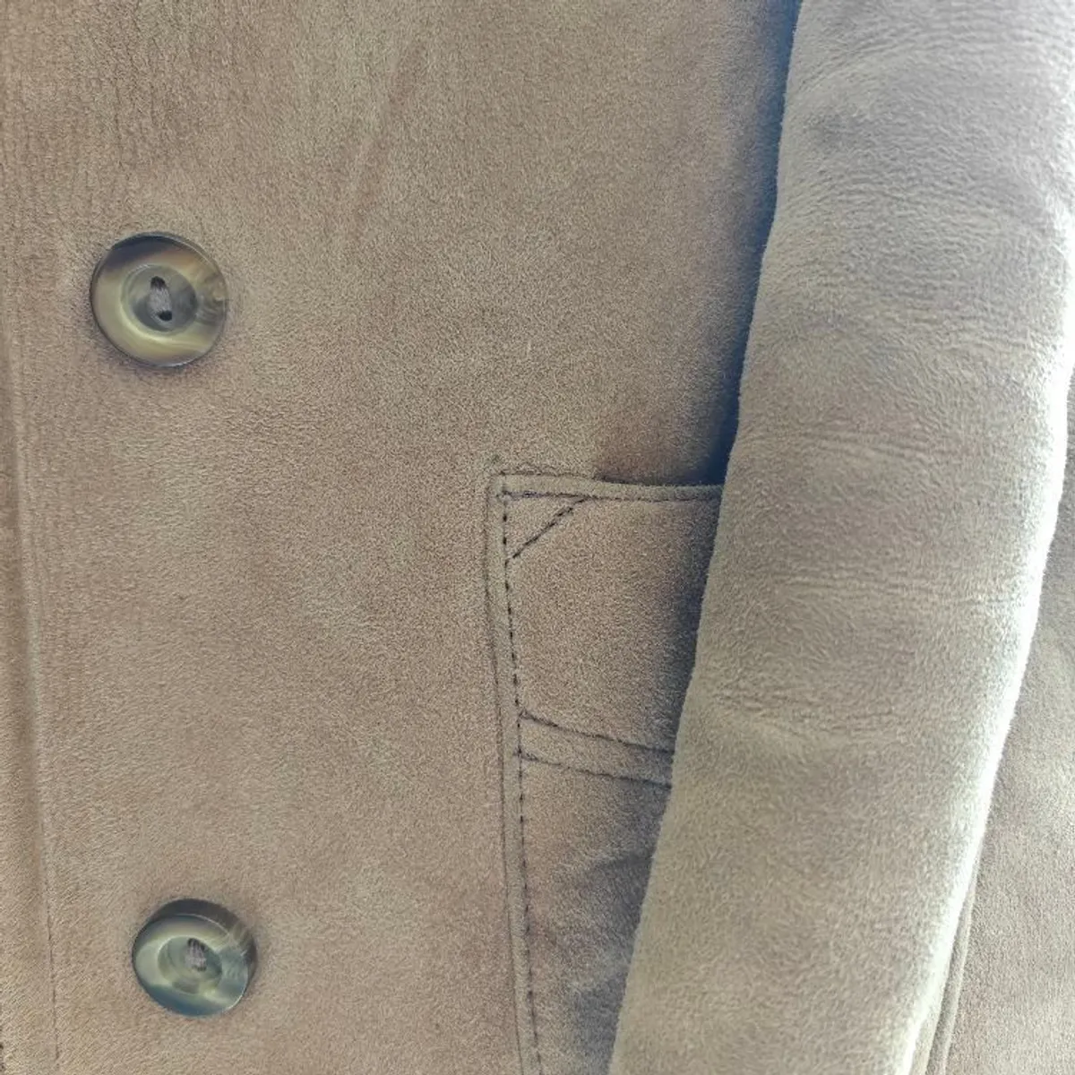 Fur coat by Julian Vard - Image 3