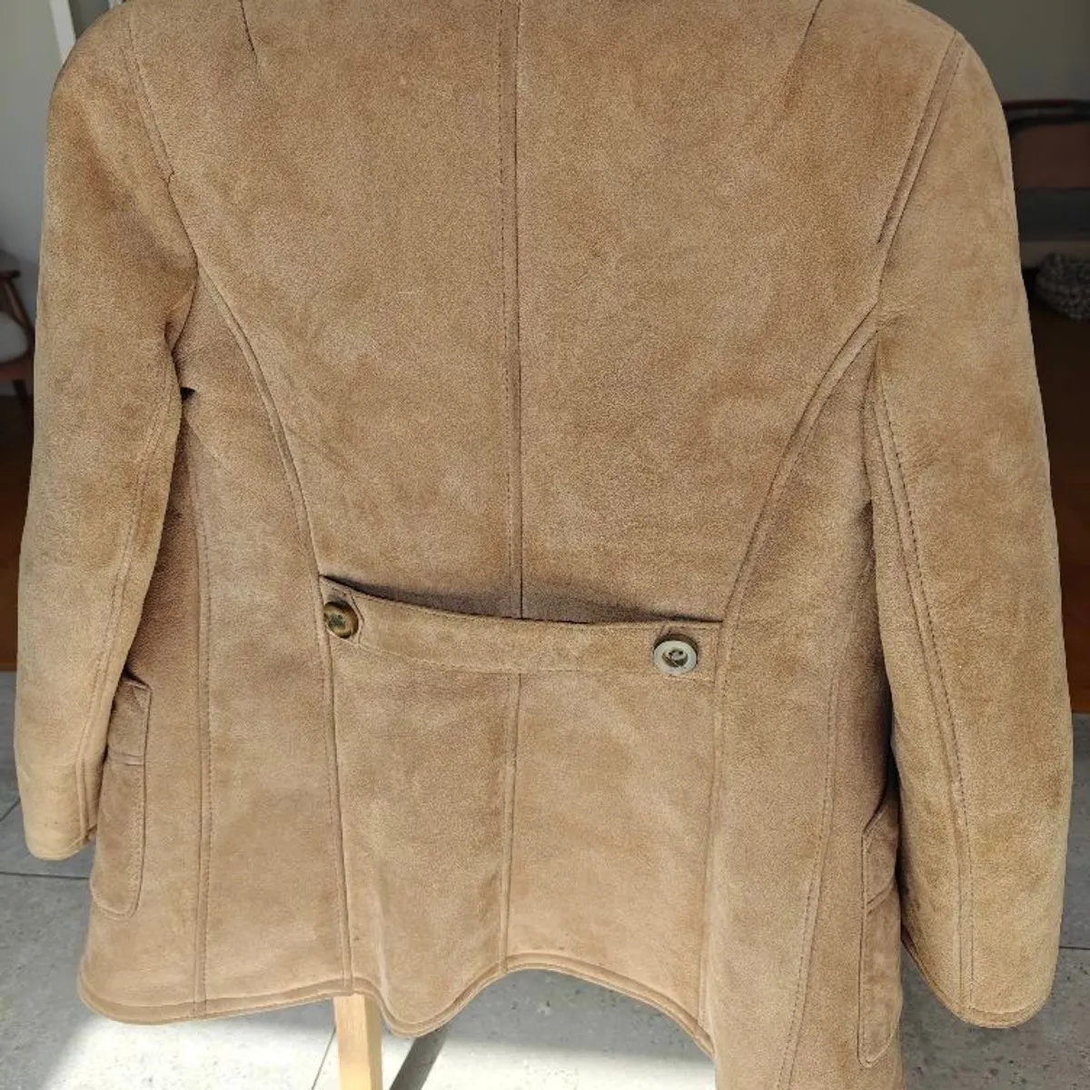 Fur coat by Julian Vard - Image 4