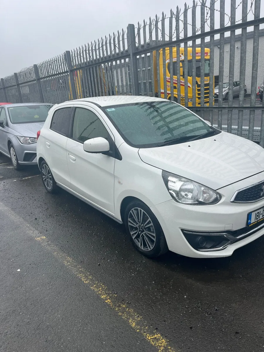 Car - Image 4