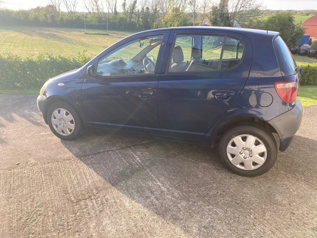 2001 Toyota Yaris - Image 4