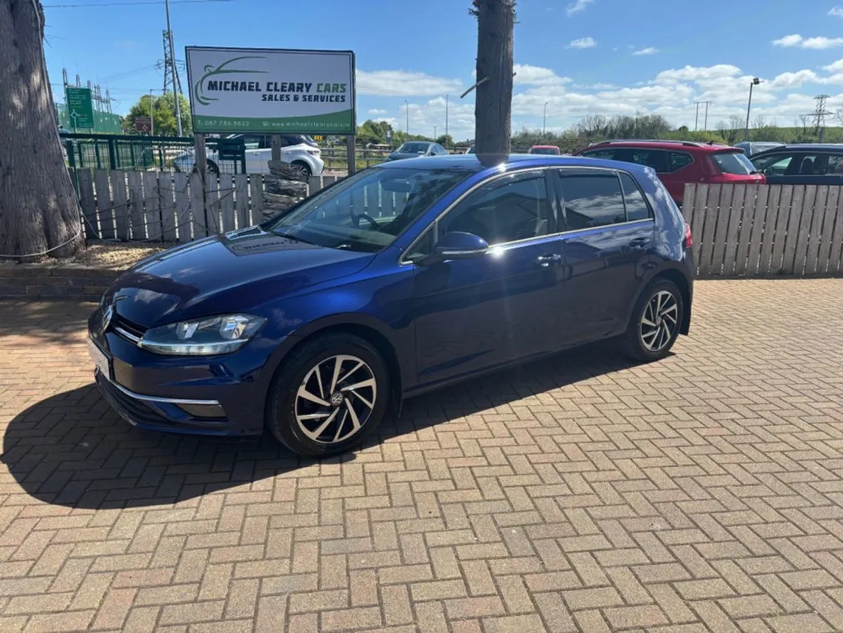 Volkswagen Golf 1.6 TDI Match 115PS 5DR - Image 1