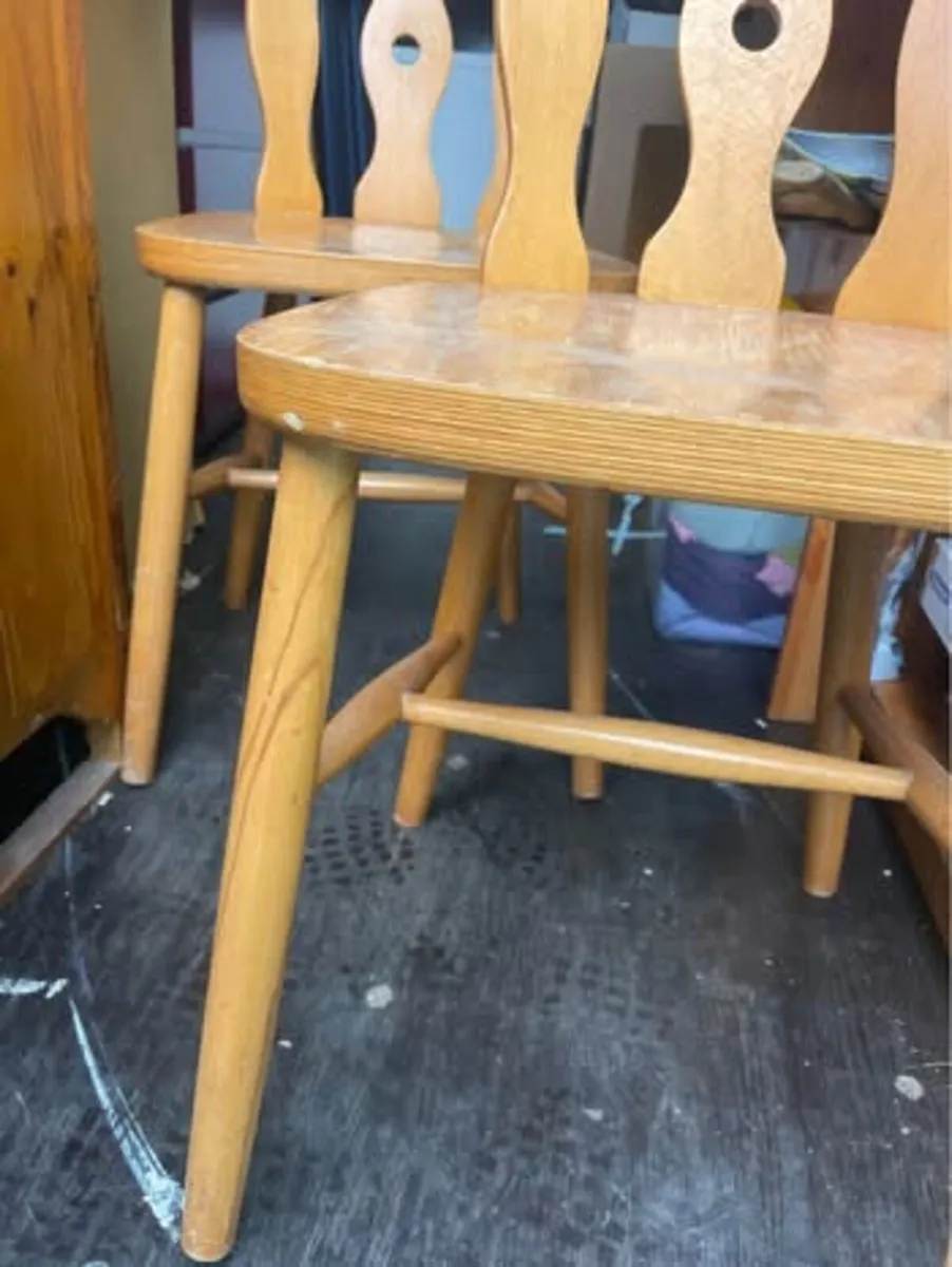 2 dining chairs - Image 3