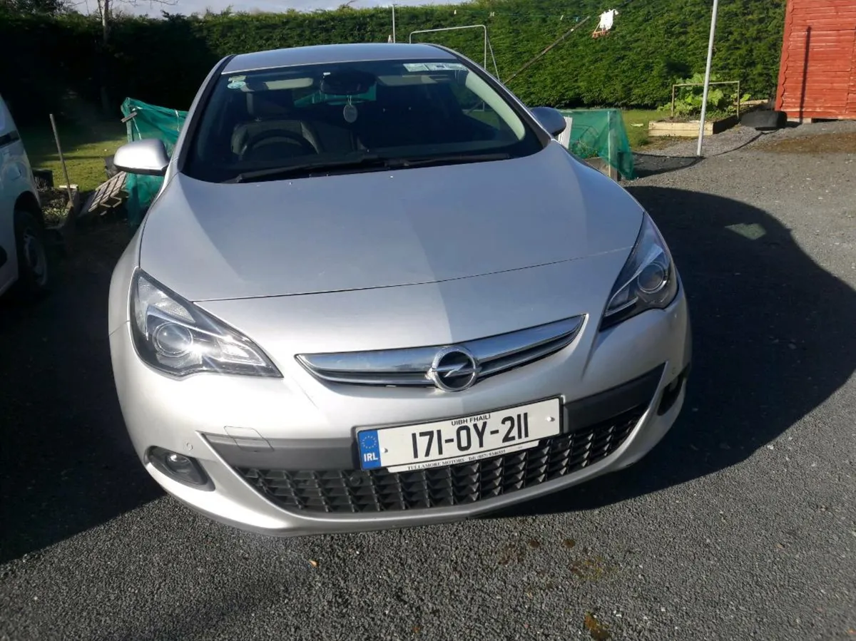 Car - Image 3