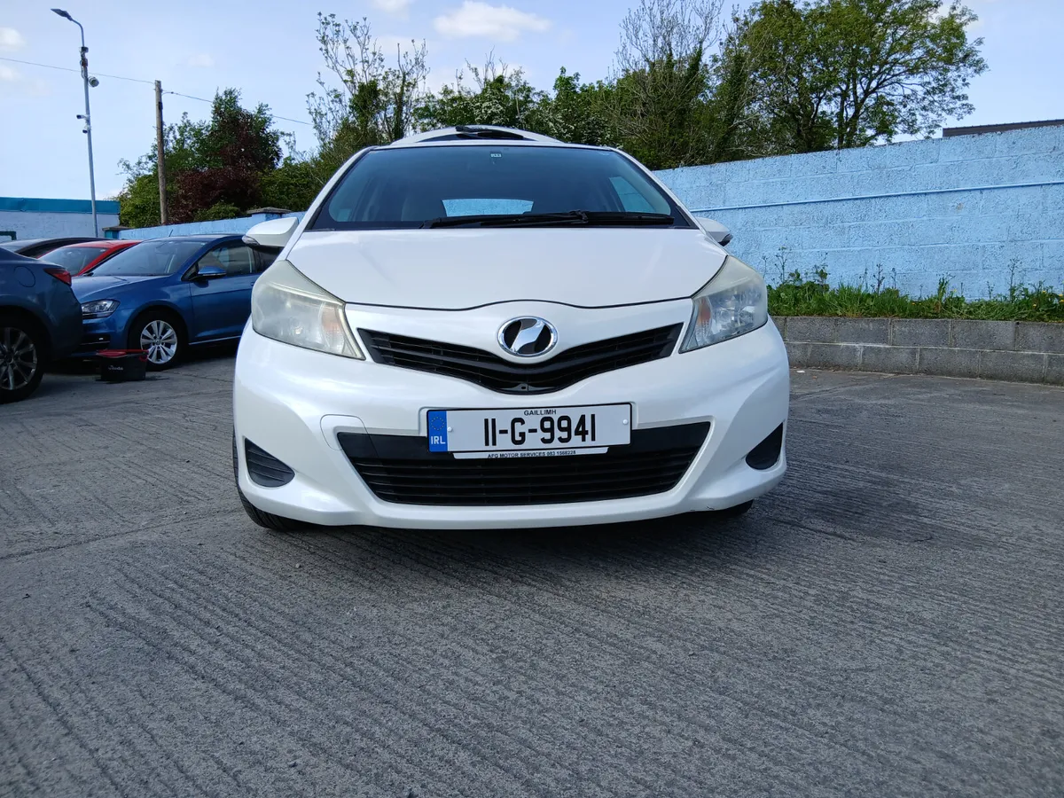 Toyota Vitz 2011 - Image 3