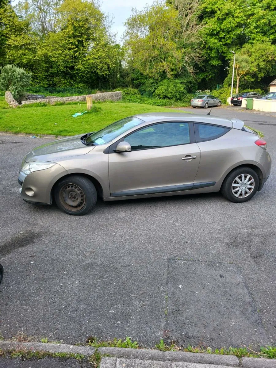 Car - Image 2