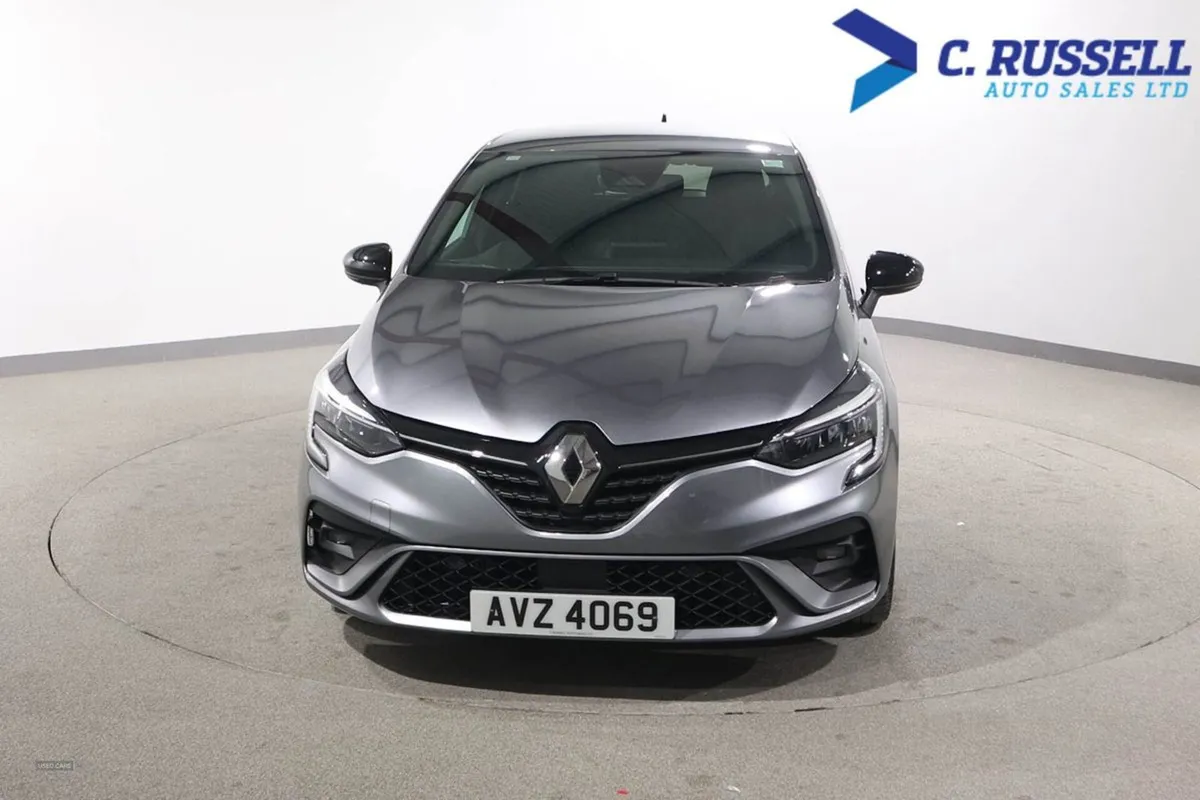 Renault Clio Hatchback - Image 2