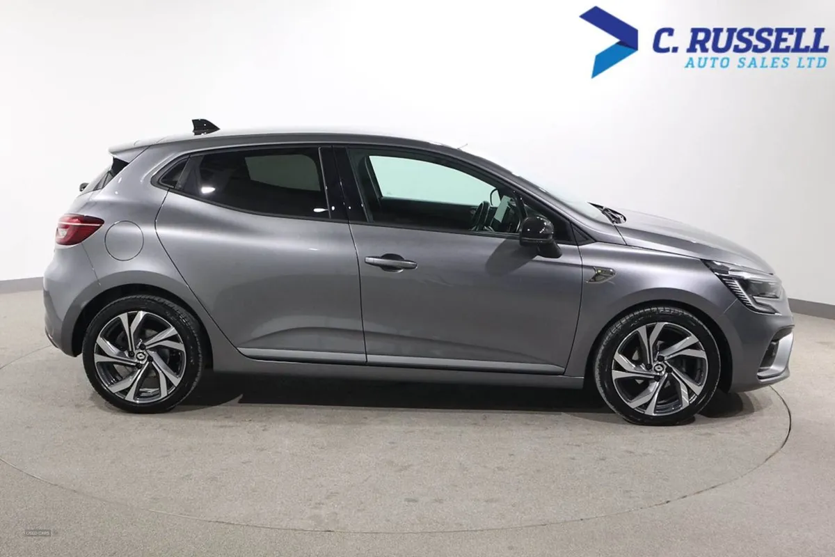 Renault Clio Hatchback - Image 4