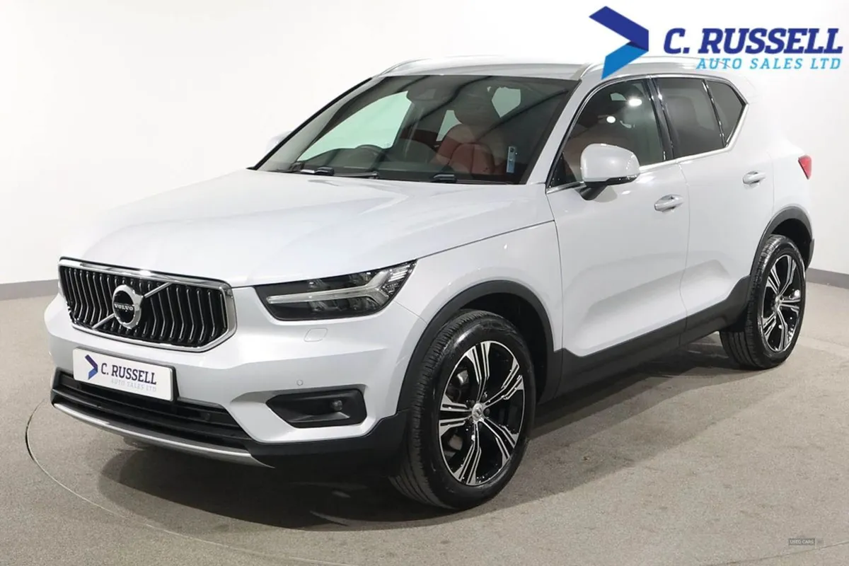 Volvo XC40 Estate - Image 1