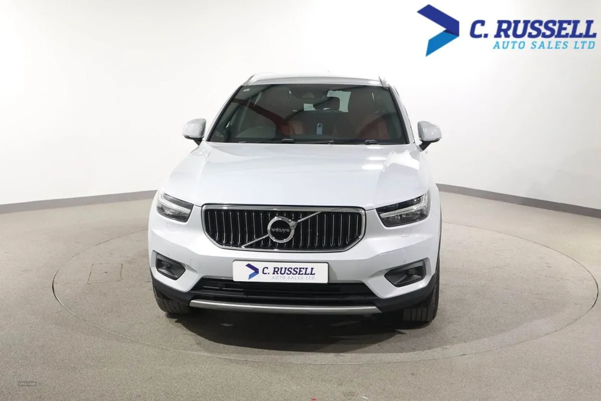 Volvo XC40 Estate - Image 2