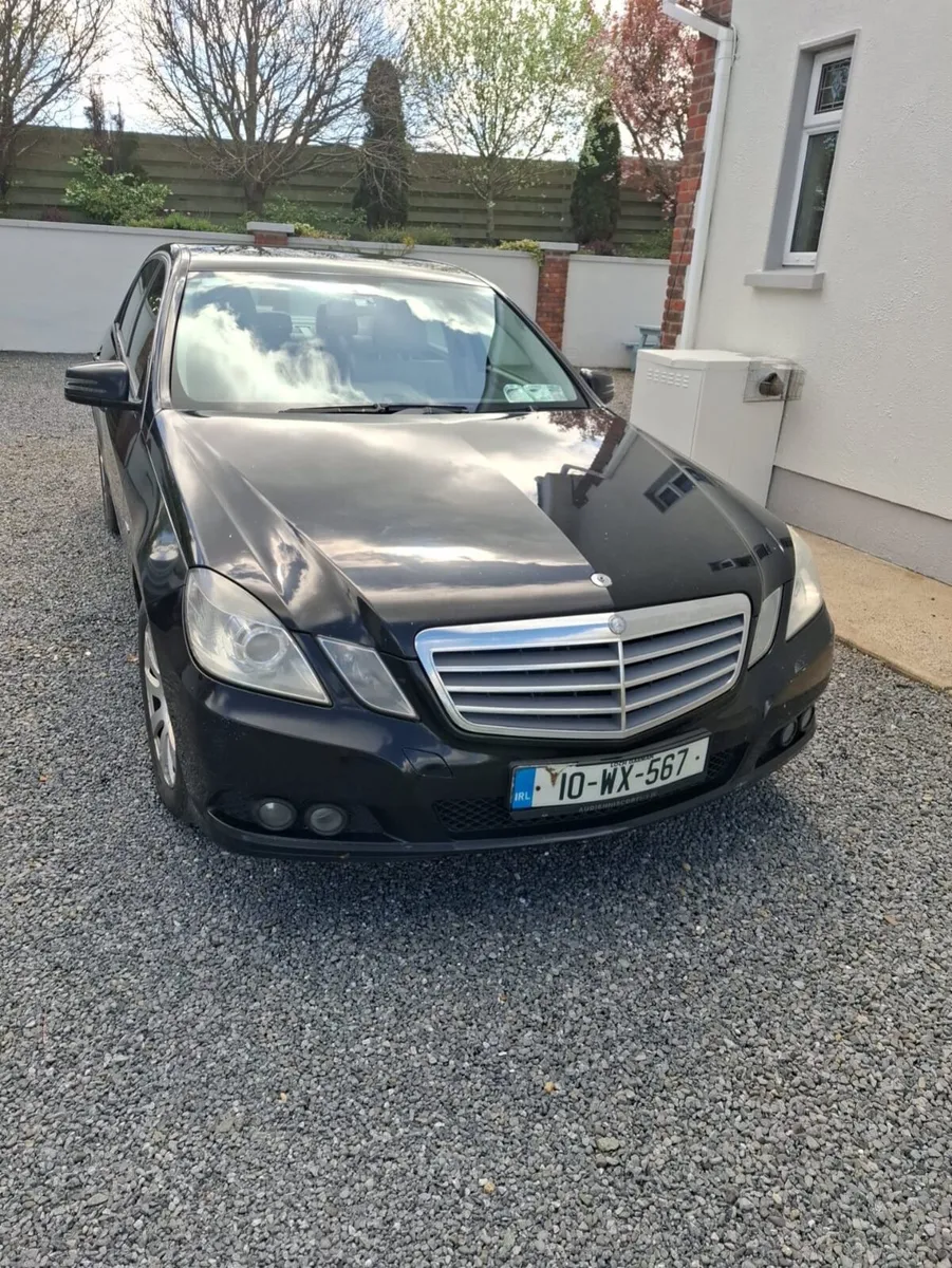 Mercedes E220 2010 - Image 1