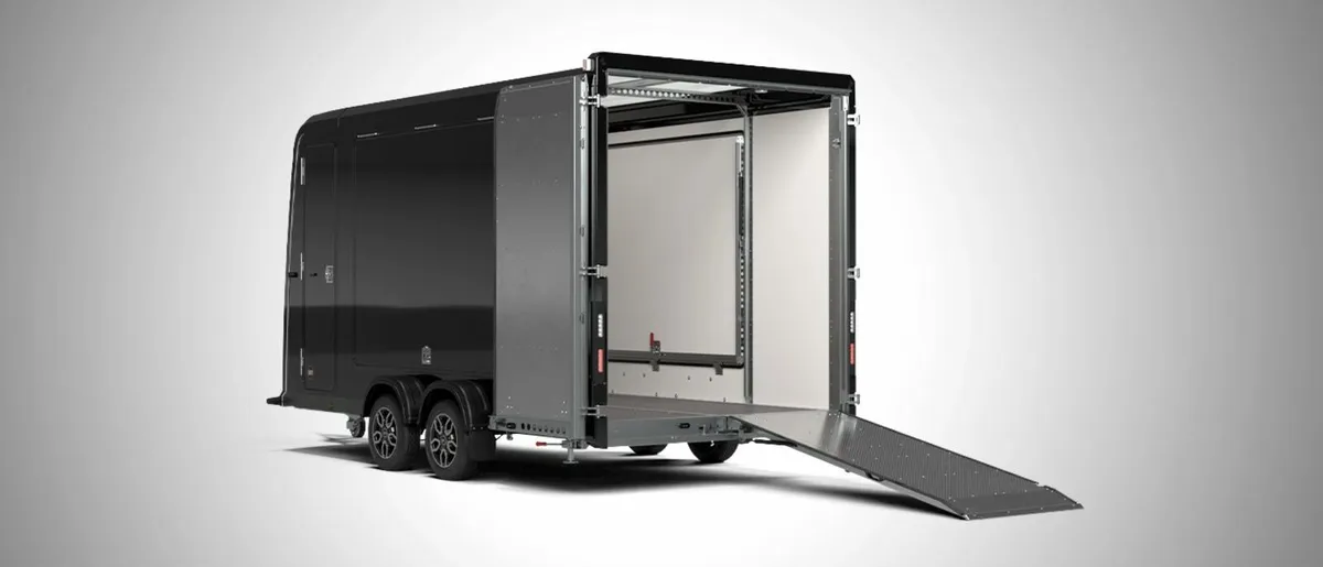 Brian James Box Van 600-4018-35-2-12-B - Image 1