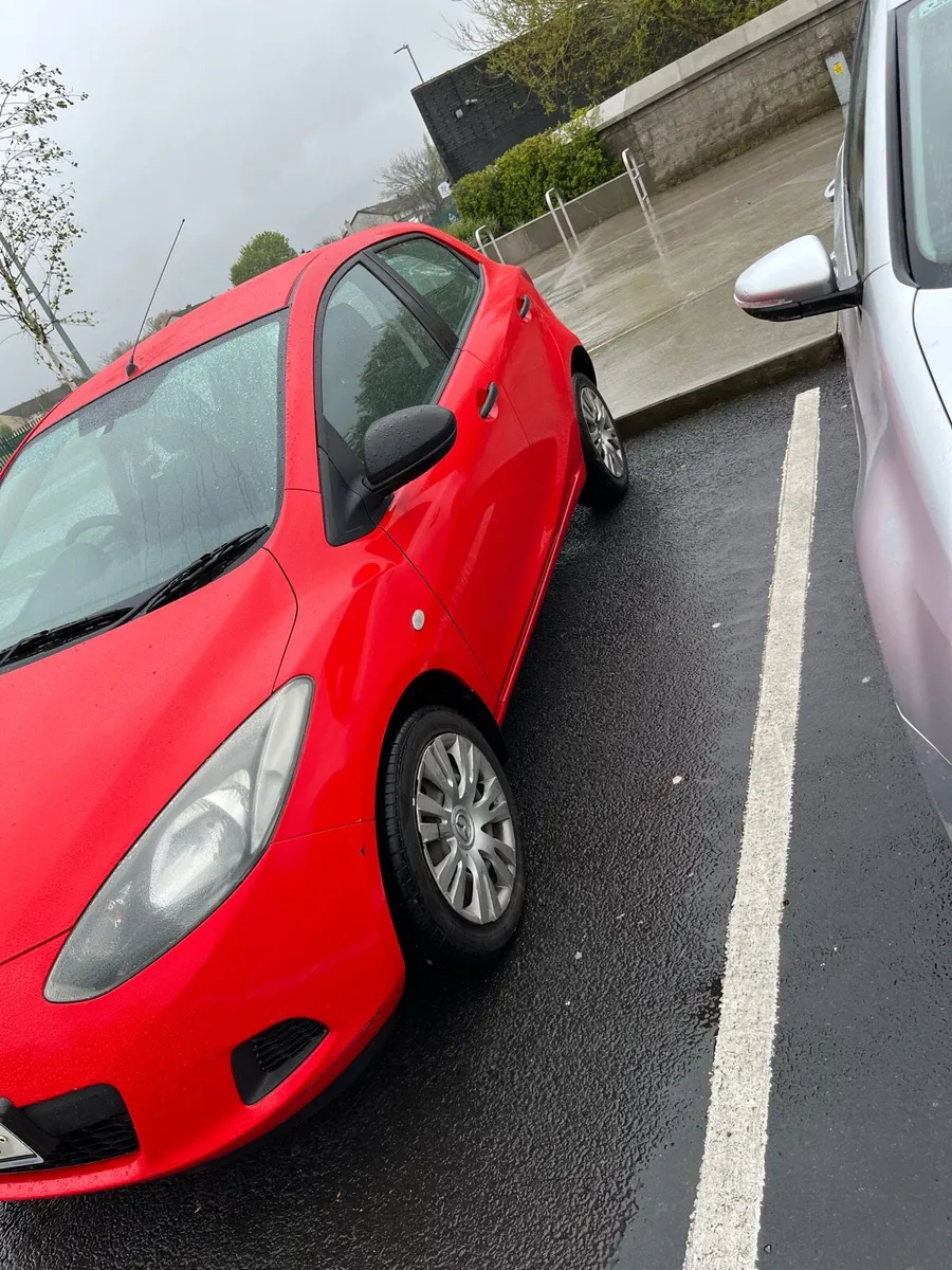 Mazda 2 - Image 3