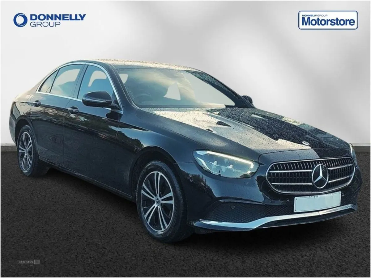 Mercedes-Benz E-Class E200 Sport 4dr 9g-tronic - Image 1