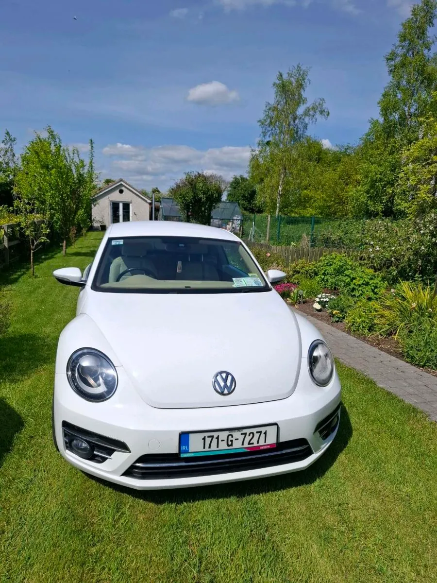 White VW Beetle - Image 1