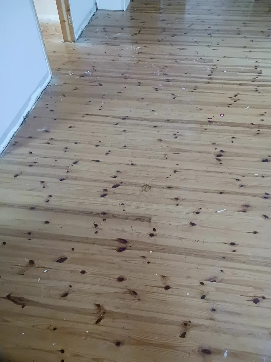 Woode flooring - Image 3