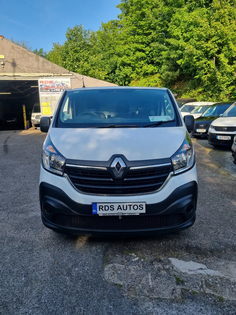🔥21 RENAULT TRAFFIC LWB🔥 - Image 2