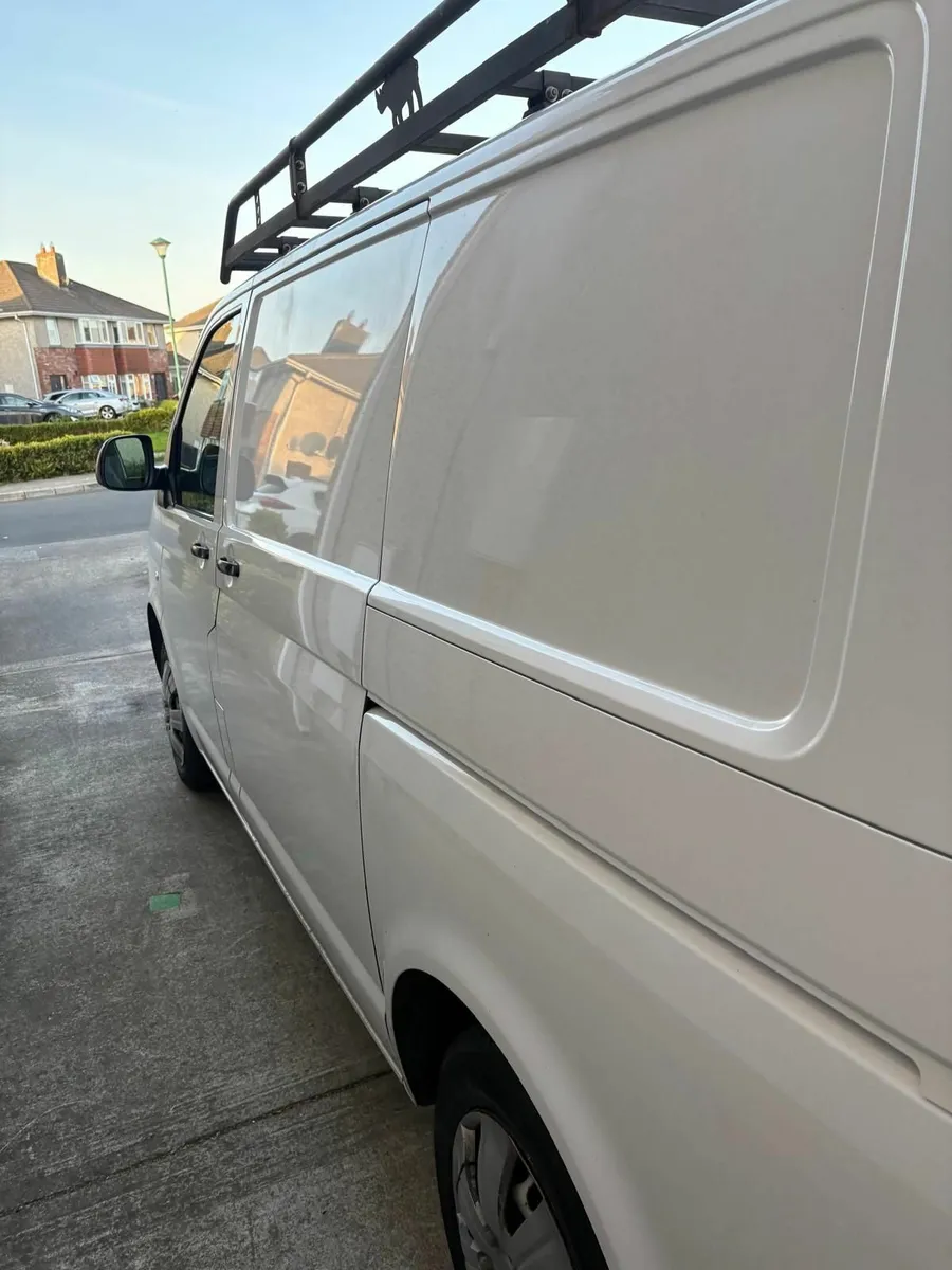 Volkswagen Transporter 2014 - Image 3