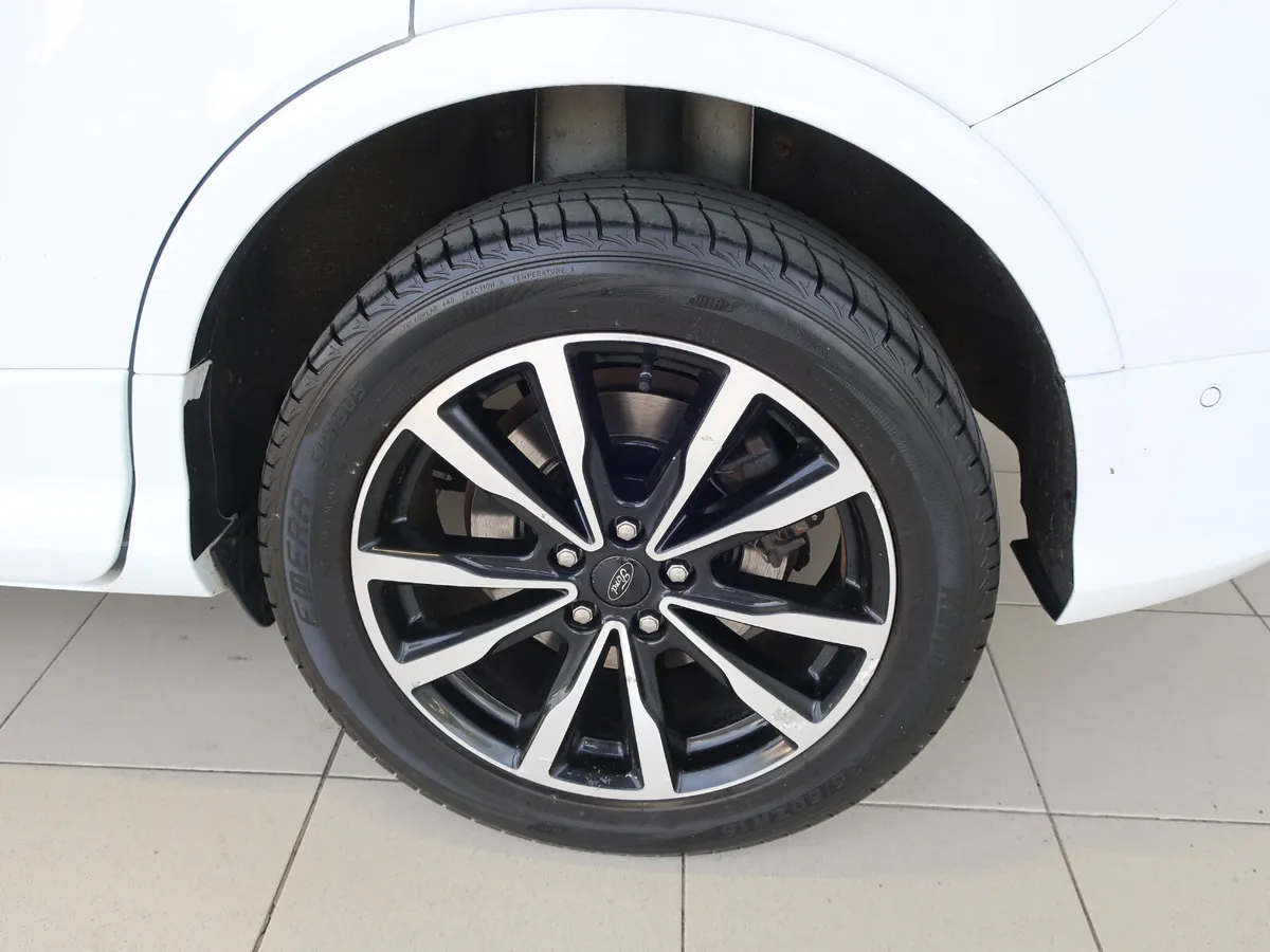 2018 KUGA ST-LINE 1.5TDCI - Image 3