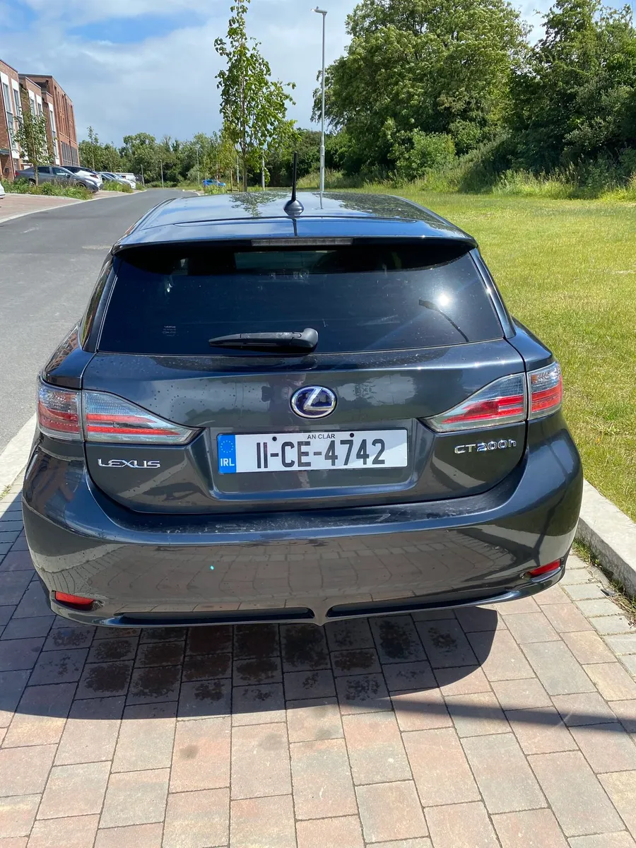 Lexus CT200h for sale - Image 3