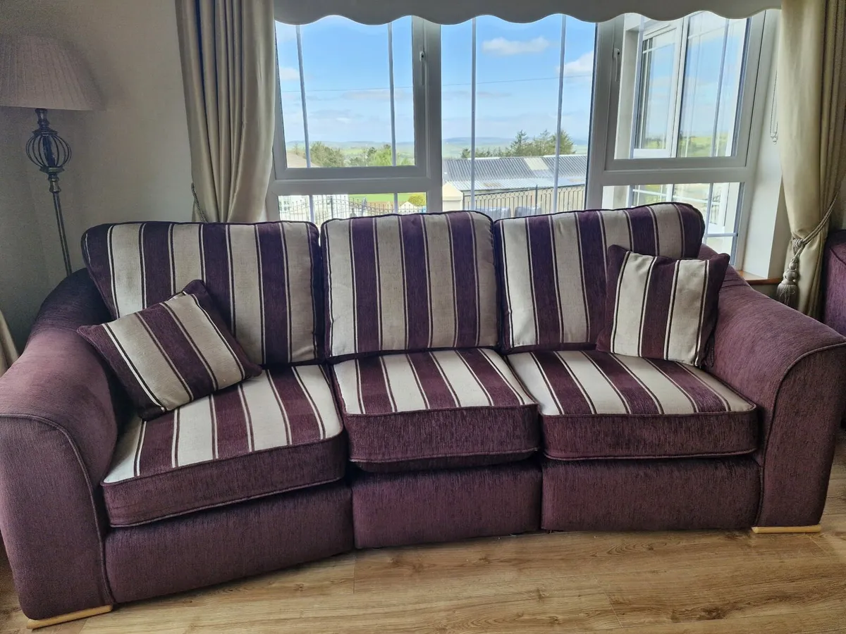 3 piece sofa - Image 1