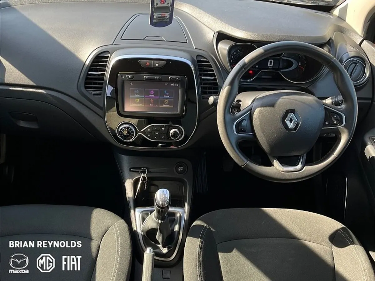 Renault Captur 0.9 TCe 90 Iconic - Image 3