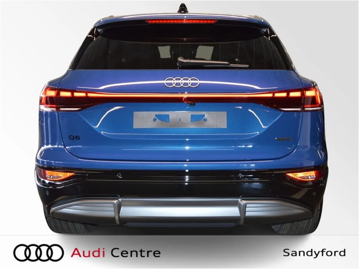 Audi Q6 e-tron Quattro Launch Edition Sunroof - Image 4