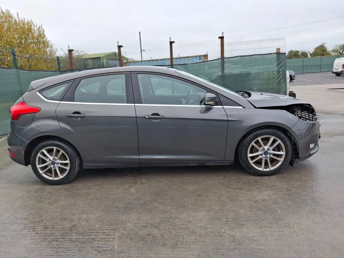 162 Ford Focus 1.5L Diesel Zetec - Image 4