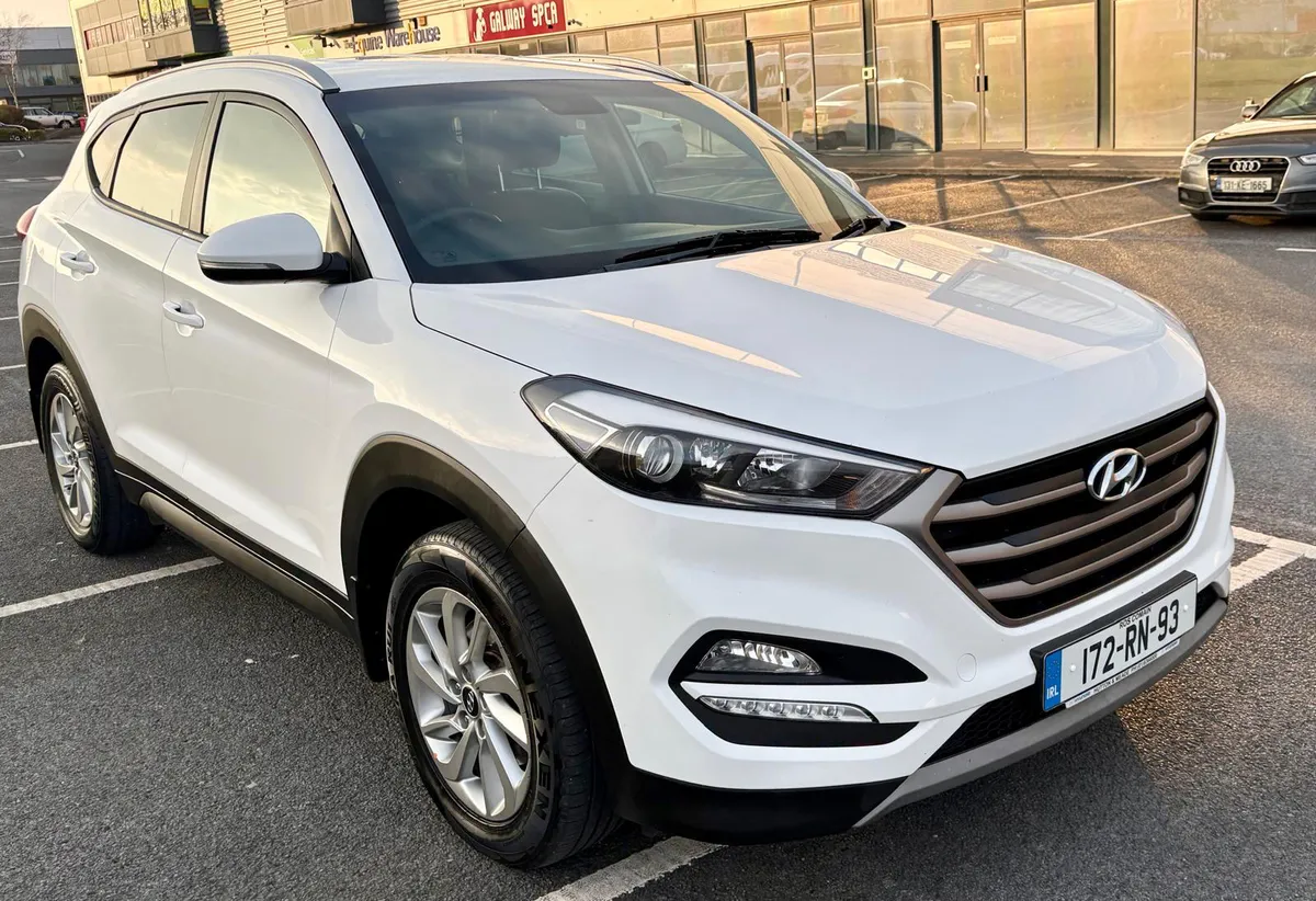 2017 HYUNDAI TUSCON EXECUTIVE NEW NCT - Image 2
