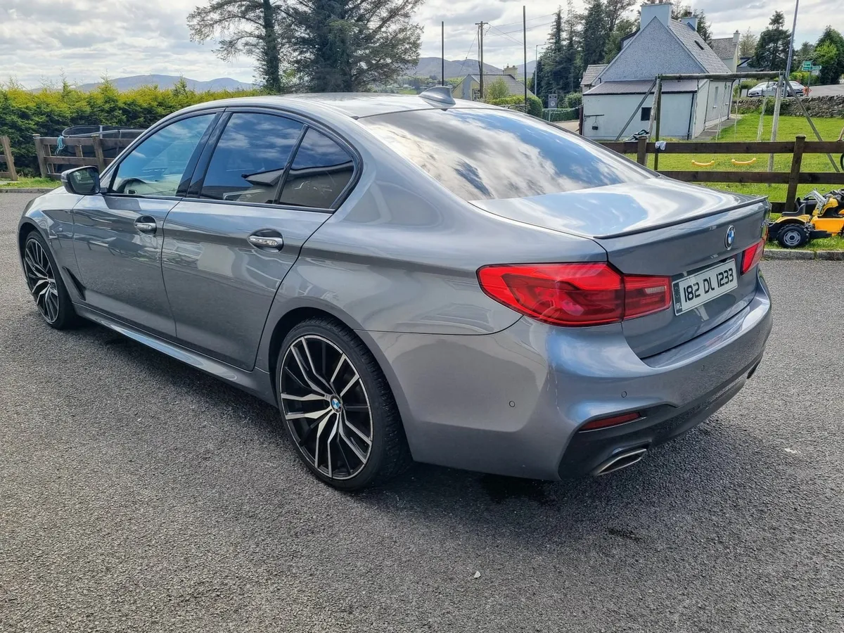BMW 5-Series 2018 - Image 3