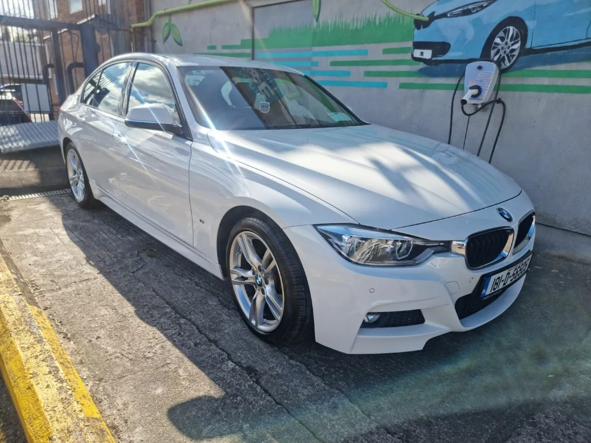 BMW 3-Series 2018 - Image 1